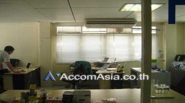 4  Office Space For Rent in Silom ,Bangkok BTS Chong Nonsi AA12679